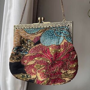 Christiana Vintage-Style Floral Sequin Beaded Bag – Crossbody / Shoulder